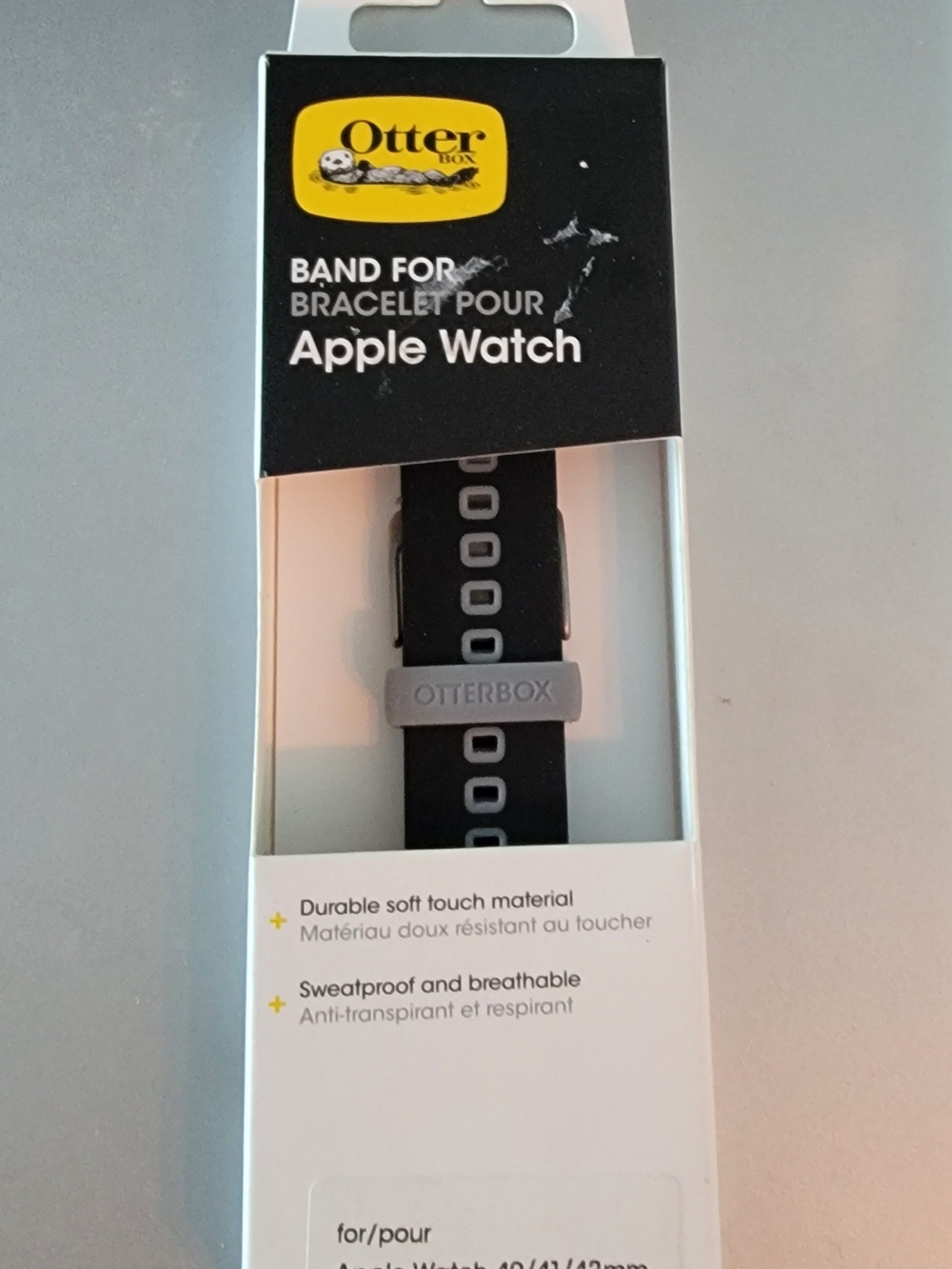 OtterBox Black and Gray Apple Watch Band – 40/41/42mm
